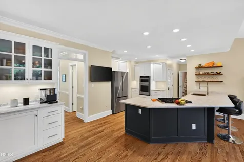 113 Stoneleigh Drive Cary NC 27511