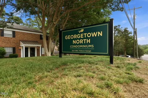 3733 Yorktown Place Raleigh NC 27609