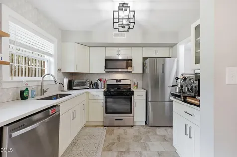 3733 Yorktown Place Raleigh NC 27609