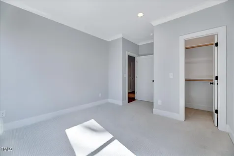 811 Maple Berry Lane Raleigh NC 27607
