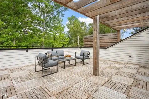 811 Maple Berry Lane Raleigh NC 27607