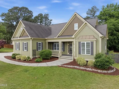 45 Curragh Cove Fuquay Varina NC 27526