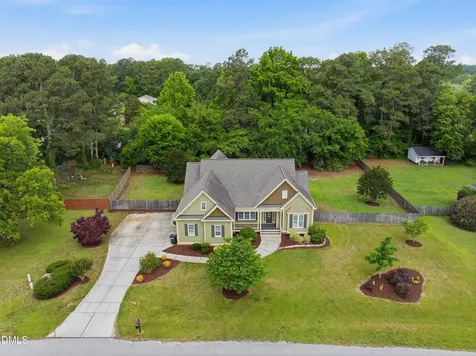 45 Curragh Cove Fuquay Varina NC 27526