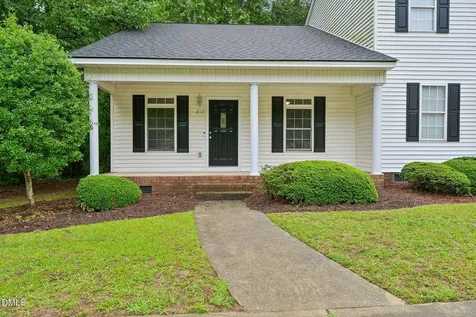 212 Saint James Court Clayton NC 27520