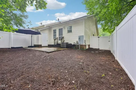 212 Saint James Court Clayton NC 27520