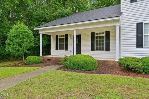 212 Saint James Court Clayton NC 27520