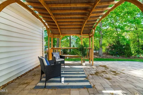 9113 White Eagle Court Raleigh NC 27617