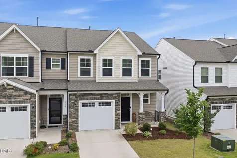 212 Oakchest Court Durham NC 27703