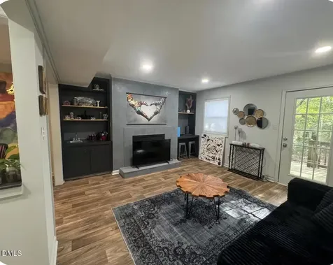 6369 New Market Way Raleigh NC 27615