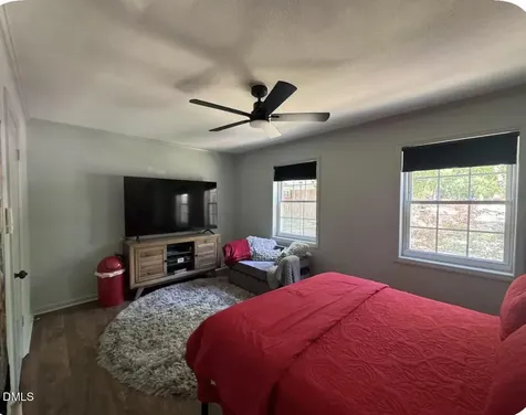 6369 New Market Way Raleigh NC 27615