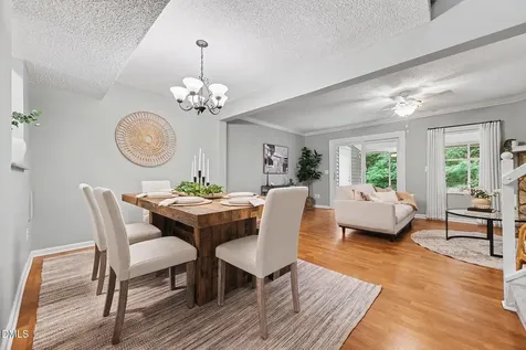 148 Luxon Place Cary NC 27513