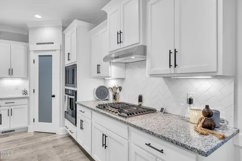 257 Hampshire Court Four Oaks NC 27524