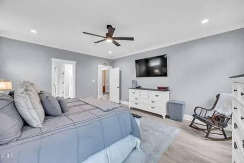 257 Hampshire Court Four Oaks NC 27524