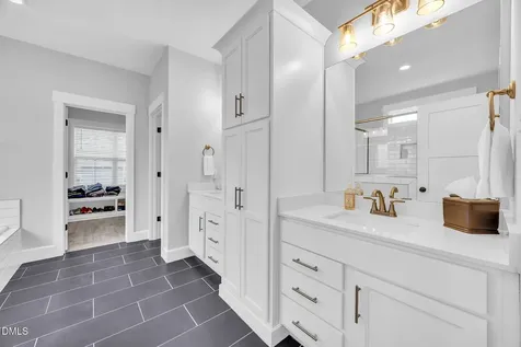 257 Hampshire Court Four Oaks NC 27524