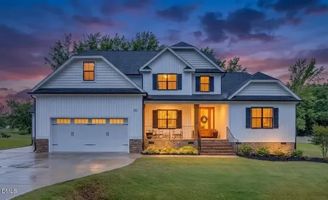 257 Hampshire Court Four Oaks NC 27524