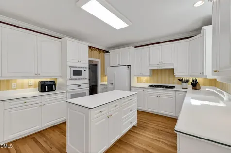 6004 Belgreen Court Raleigh NC 27612