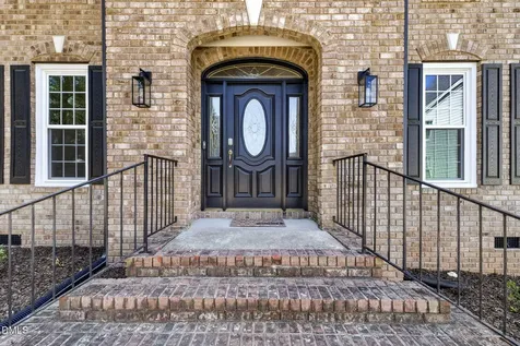 6004 Belgreen Court Raleigh NC 27612