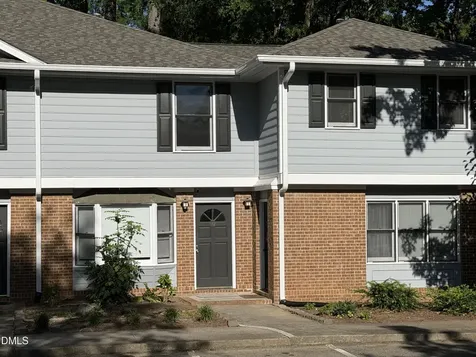 112 Old Cooper Square Chapel Hill NC 27517