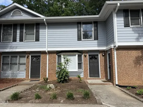 112 Old Cooper Square Chapel Hill NC 27517