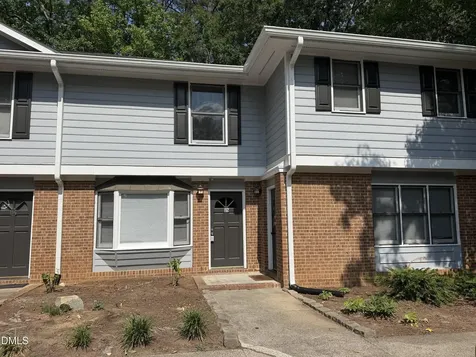 112 Old Cooper Square Chapel Hill NC 27517