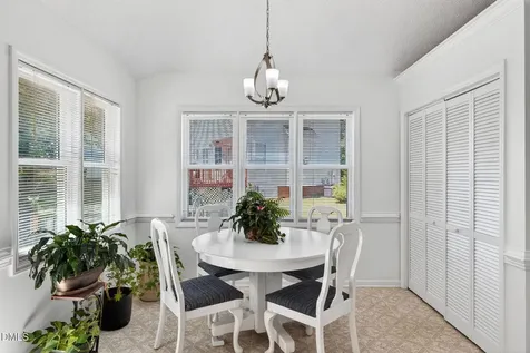2733 Glastonbury Road Apex NC 27539