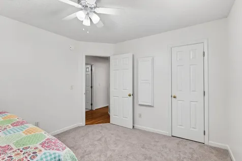 2733 Glastonbury Road Apex NC 27539