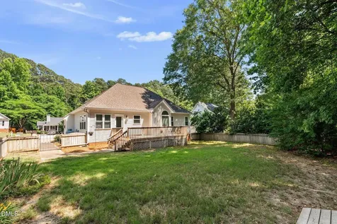 2733 Glastonbury Road Apex NC 27539