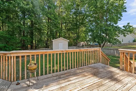 2733 Glastonbury Road Apex NC 27539