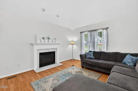 2733 Glastonbury Road Apex NC 27539