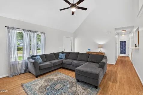 2733 Glastonbury Road Apex NC 27539