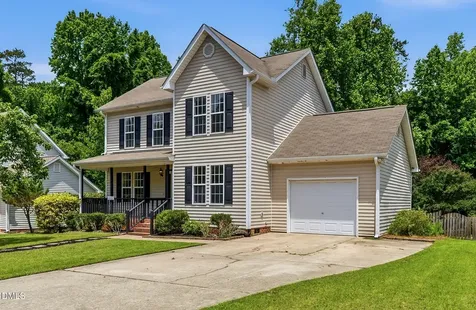1317 E Academy Street Fuquay Varina NC 27526