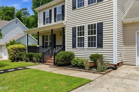1317 E Academy Street Fuquay Varina NC 27526