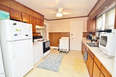 1713 Lower Hopedale Road Burlington NC 27217