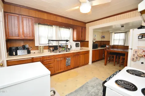 1713 Lower Hopedale Road Burlington NC 27217