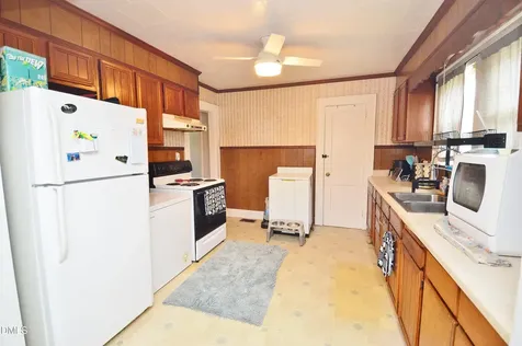 1713 Lower Hopedale Road Burlington NC 27217