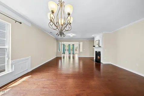 604 Bloomsbury Place Cary NC 27519