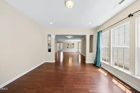 604 Bloomsbury Place Cary NC 27519