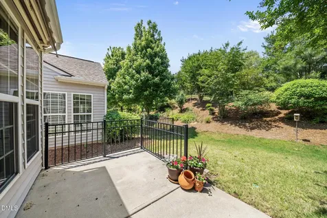 604 Bloomsbury Place Cary NC 27519