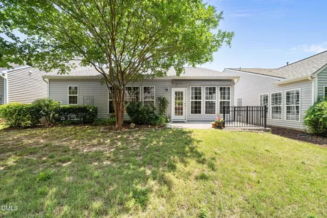 604 Bloomsbury Place Cary NC 27519