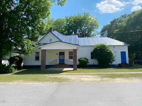 301 S Wilson Street Fremont NC 27830