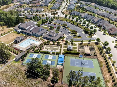 6432 Crown Parkway Durham NC 27703