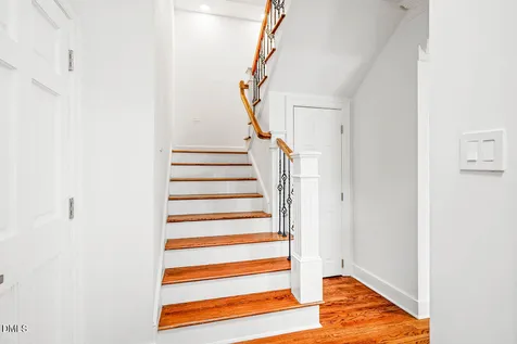 100 Greensview Drive Cary NC 27518