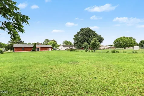 106 Kelly Court Goldsboro NC 27534