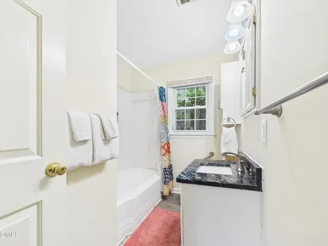 2335 Venie Street Burlington NC 27215