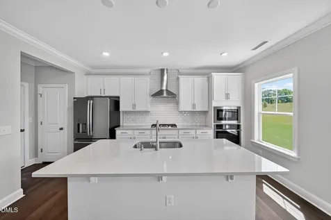 316 Oakwood Crest Drive Knightdale NC 27545
