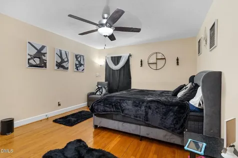 1811 Delwood Drive W Wilson NC 27893