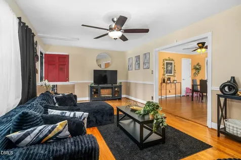 1811 Delwood Drive W Wilson NC 27893
