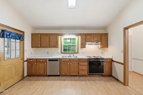 538 Rockwood Drive Graham NC 27253