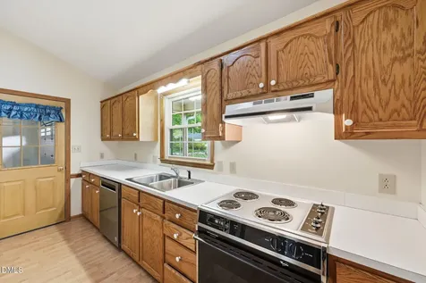 538 Rockwood Drive Graham NC 27253