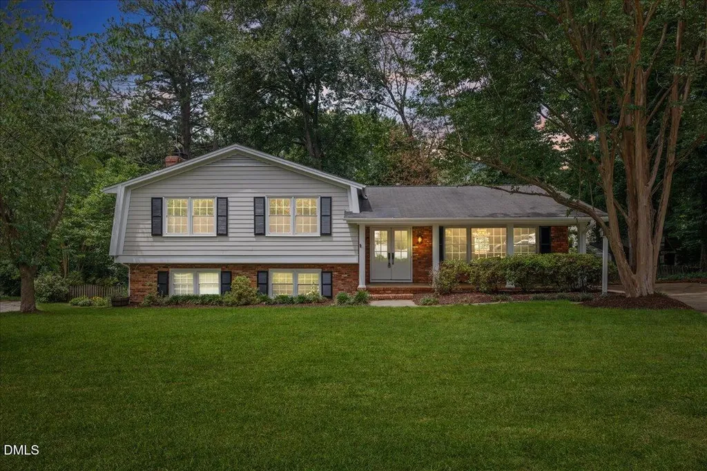 1101 Sudbury Court Raleigh NC 27609